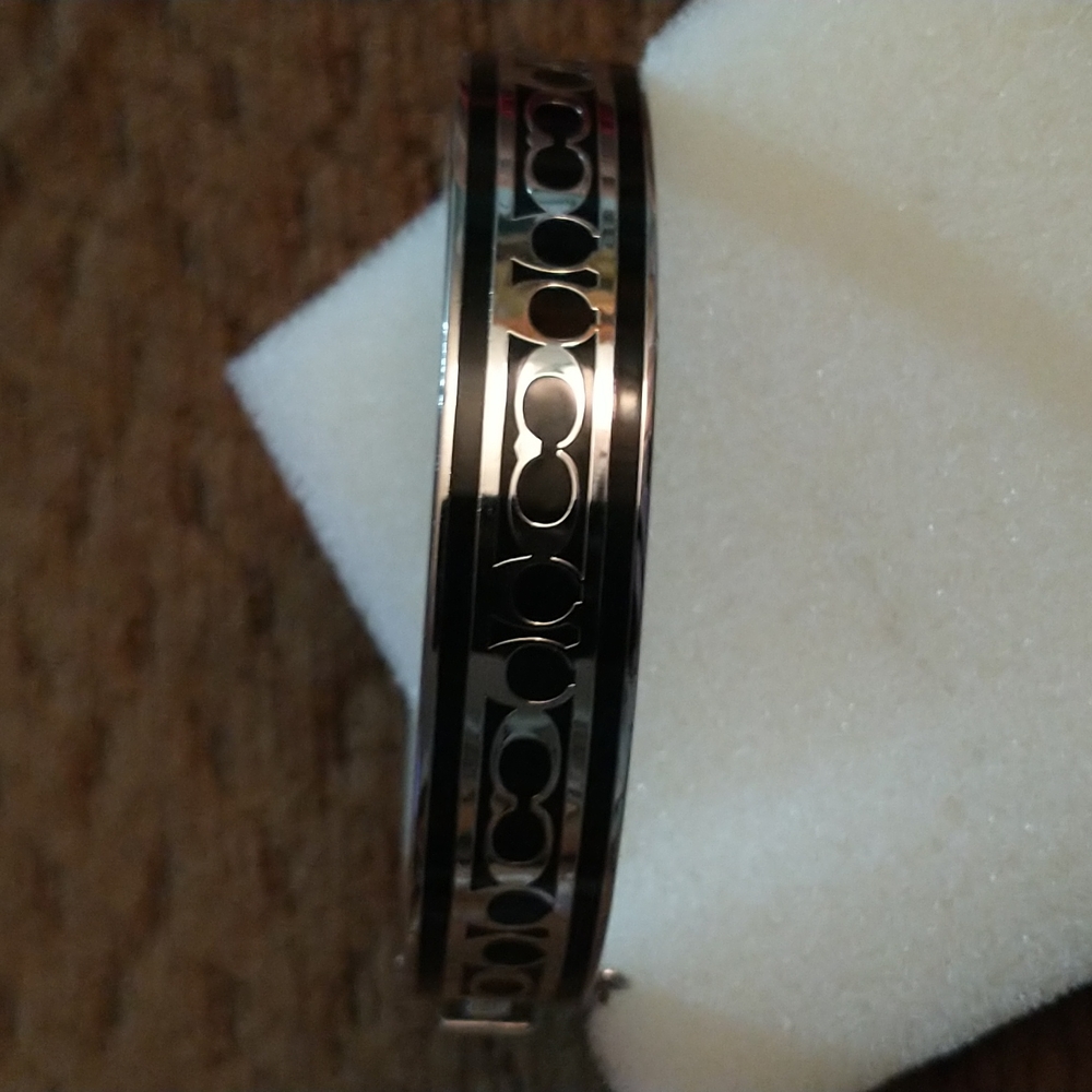 Coach silver and black cuff bracelet - Picture 2 of 5